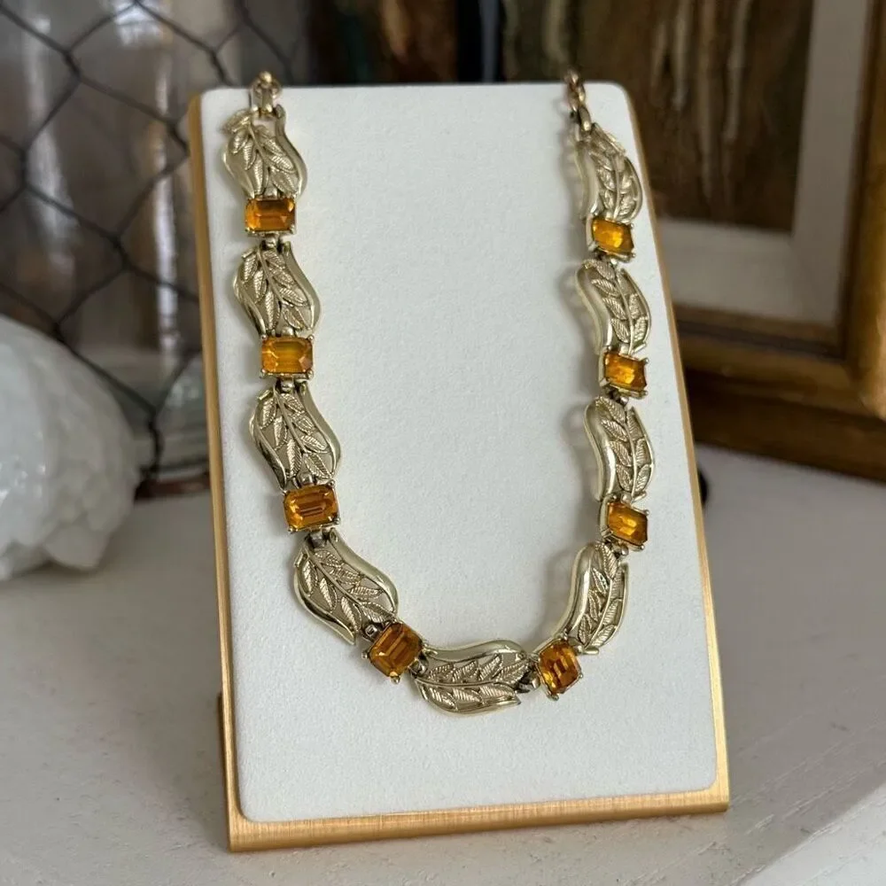 Vintage 50s Coro Gold Tone Amber Rhinestone Necklace 17.5”